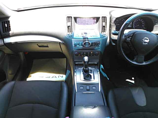 NISSAN SKYLINE 2013