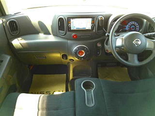 NISSAN CUBE 2013