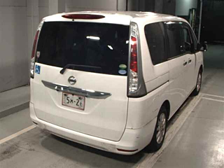 NISSAN SERENA 2013