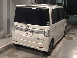 DAIHATSU TANTO 2012