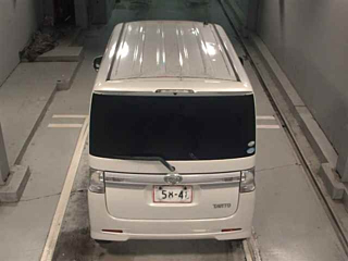 DAIHATSU TANTO 2012