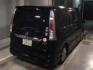 NISSAN SERENA 2010