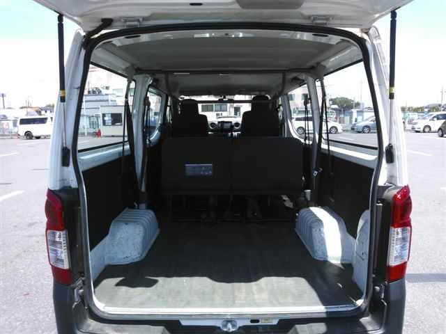 NISSAN CARAVAN VAN 2017
