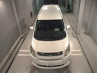 TOYOTA NOAH 2008