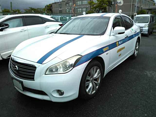 NISSAN FUGA 2012