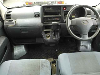 DAIHATSU HIJET VAN 2017
