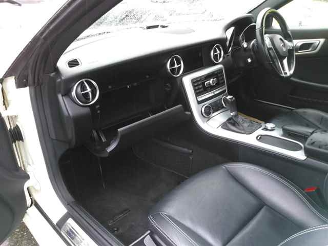 MERCEDES BENZ SLK CLASS 2015