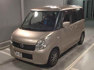 NISSAN ROOX 2010