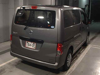 NISSAN NV200 2019