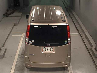NISSAN ROOX 2010