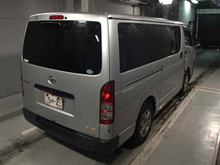 TOYOTA HIACE VAN 2008