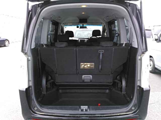 HONDA STEP WAGON 2010