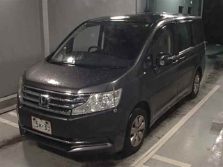 HONDA STEP WAGON 2014