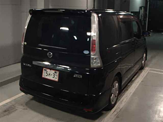 NISSAN SERENA 2010