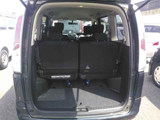 NISSAN SERENA 2012