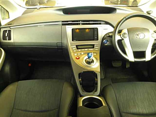 TOYOTA PRIUS 2012