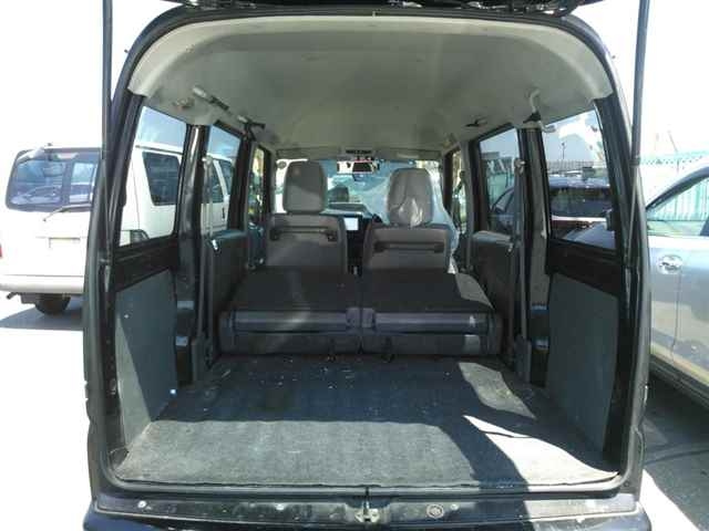 NISSAN CLIPPER VAN 2012