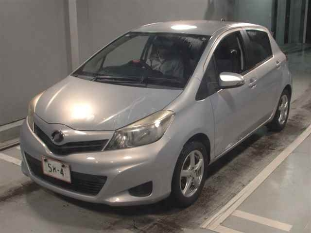 TOYOTA VITZ 2012