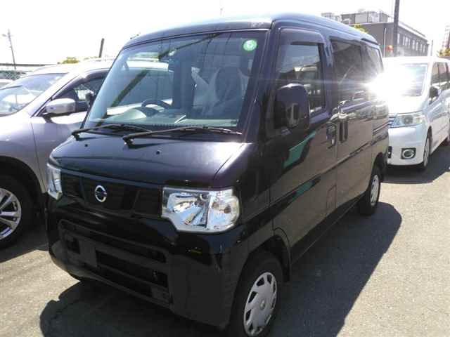 NISSAN CLIPPER VAN 2012