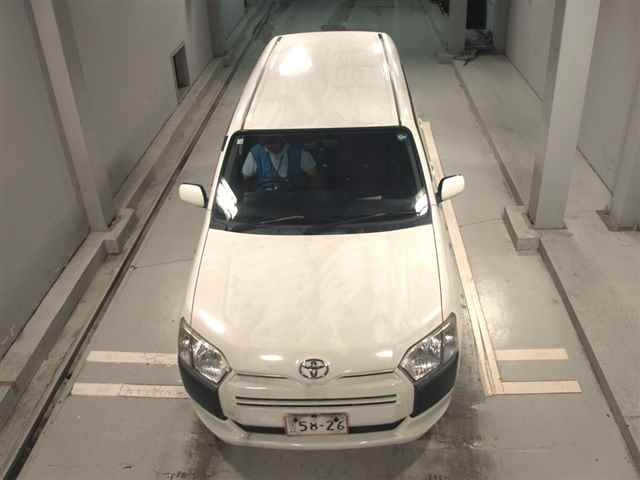 TOYOTA PROBOX 2016