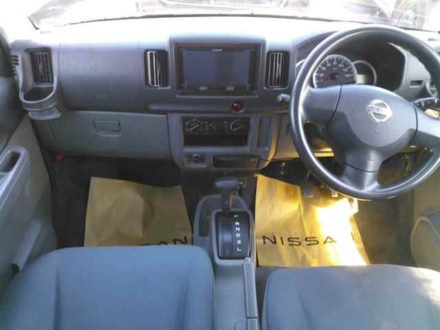 NISSAN CLIPPER VAN 2012