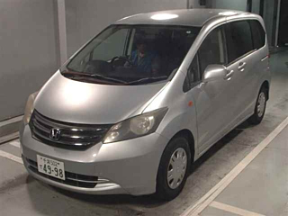 HONDA FREED 2009