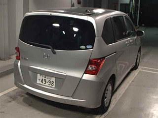 HONDA FREED 2009