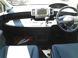 HONDA FREED 2009
