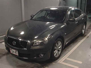 NISSAN FUGA 2010