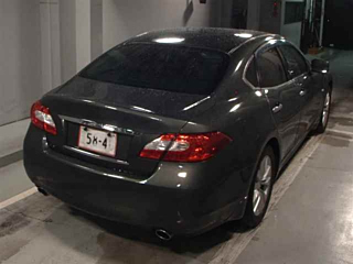 NISSAN FUGA 2010