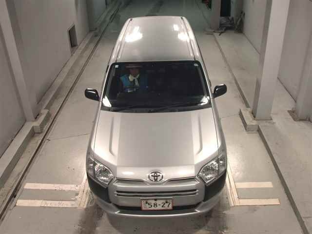 TOYOTA PROBOX 2020