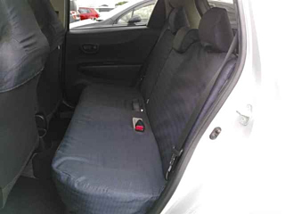 TOYOTA VITZ 2014