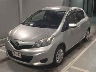 TOYOTA VITZ 2014