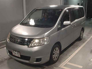 NISSAN SERENA 2010