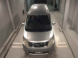 NISSAN SERENA 2010