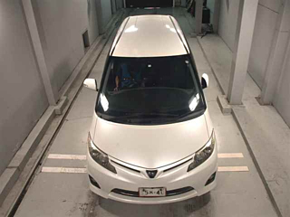 TOYOTA ESTIMA 2010