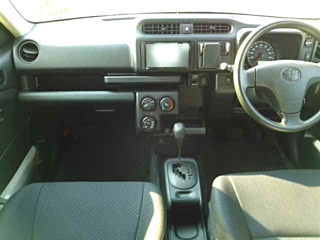 TOYOTA PROBOX 2022