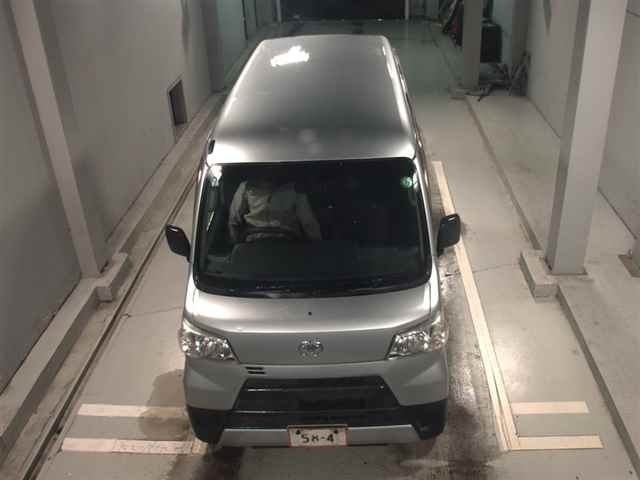 TOYOTA PIXIS VAN 2018