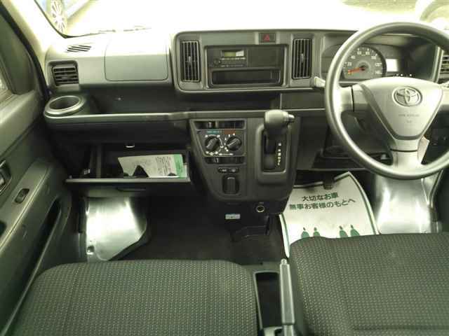 TOYOTA PIXIS VAN 2018