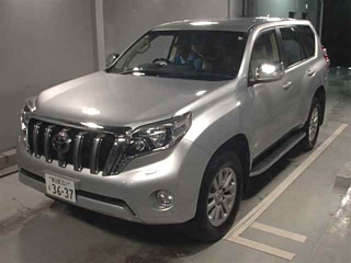 TOYOTA LAND CRUISER PRADO 2015