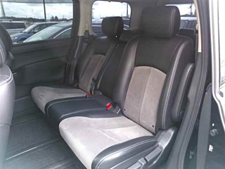 NISSAN ELGRAND 2012