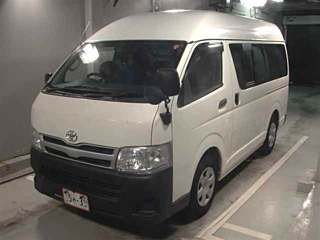 TOYOTA HIACE VAN 2012