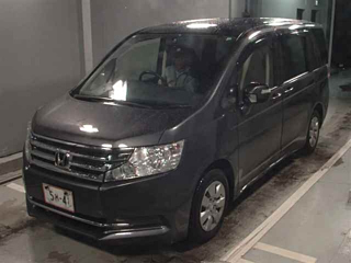 HONDA STEP WAGON 2014