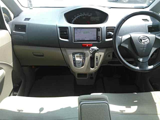 DAIHATSU MOVE 2012