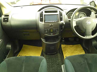 NISSAN LAFESTA 2010