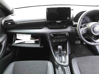TOYOTA YARIS 2024