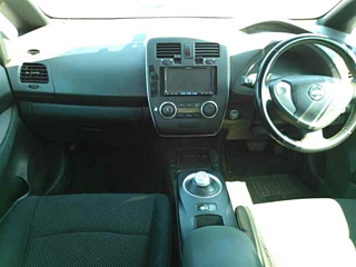 NISSAN LEAF 2014