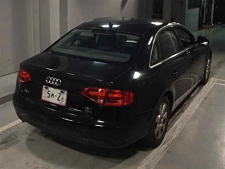 AUDI A4 2008