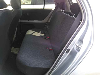 TOYOTA VITZ 2010