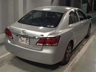 TOYOTA PREMIO 2019
